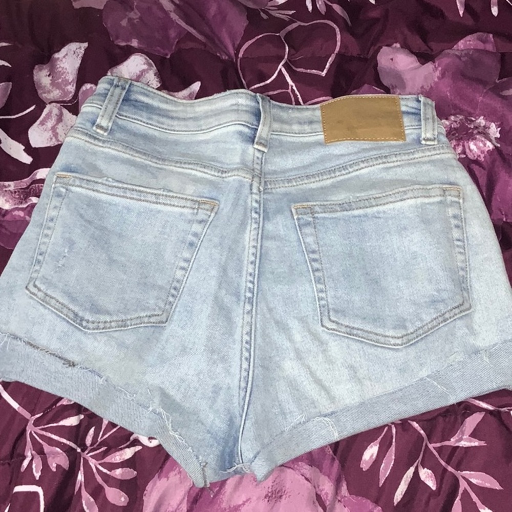 Shorts - Picture 2 of 2